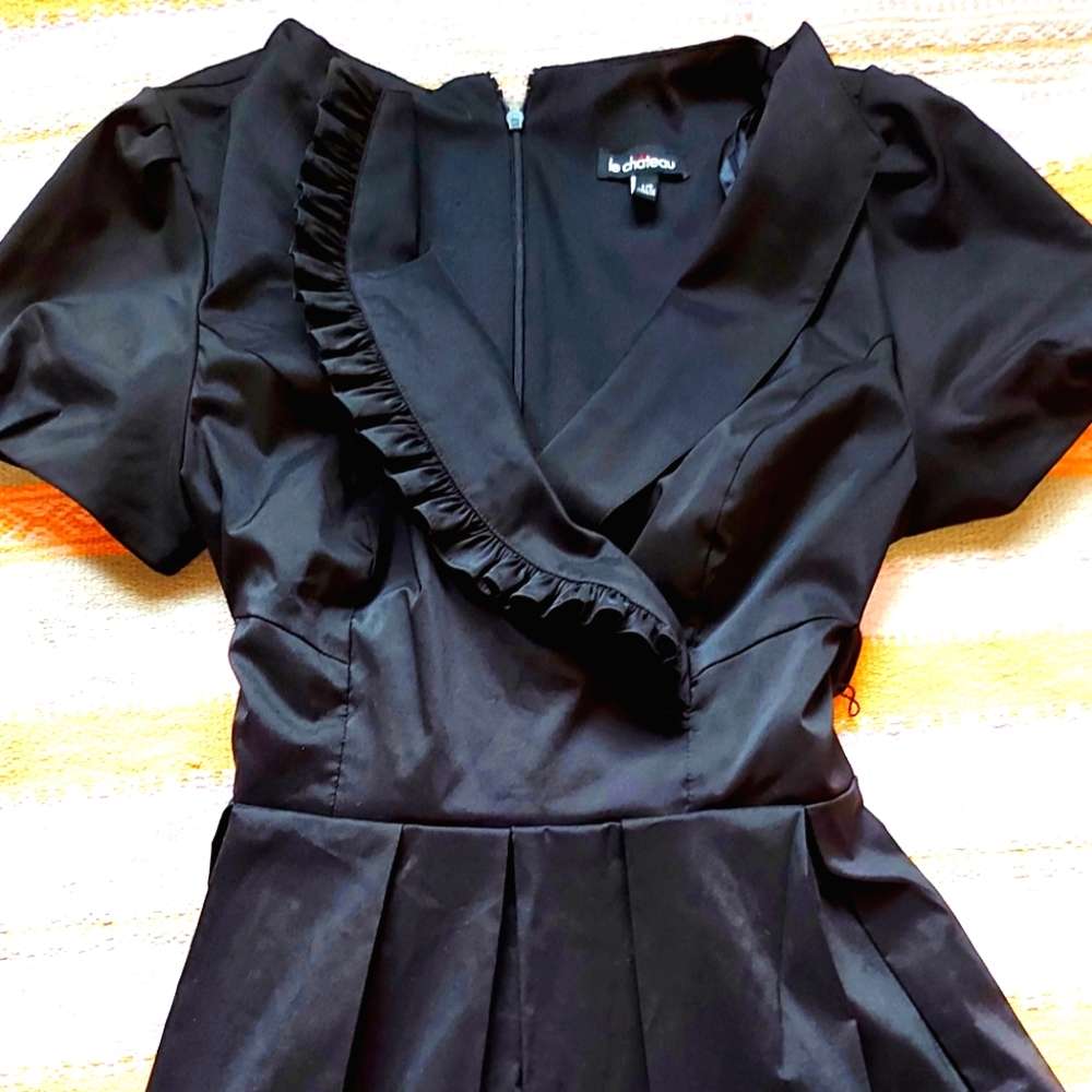 Vintage style chic black dress size L
